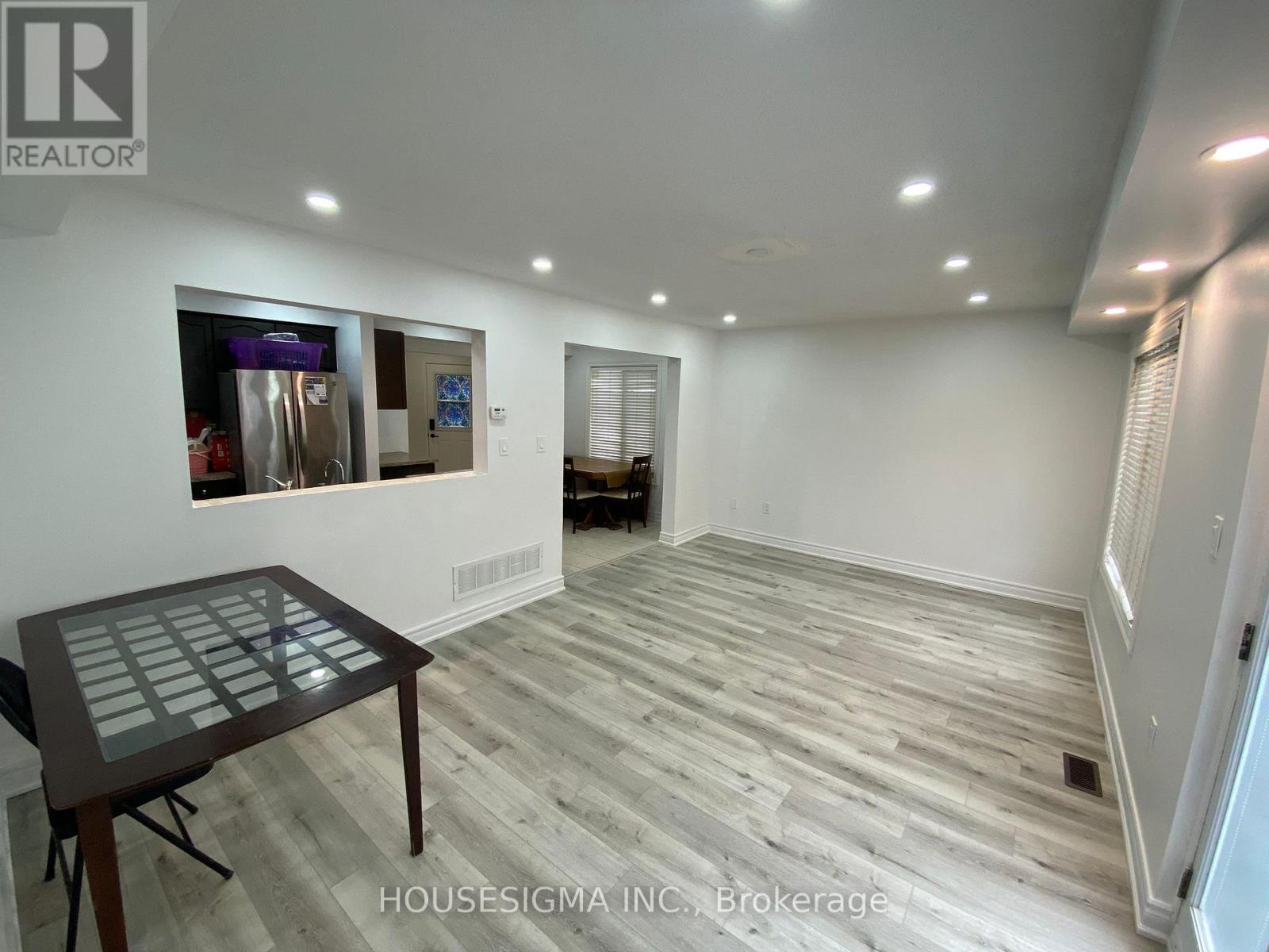 1430 Forest Street, Innisfil, Ontario  L9S 4Y3 - Photo 11 - N12773836