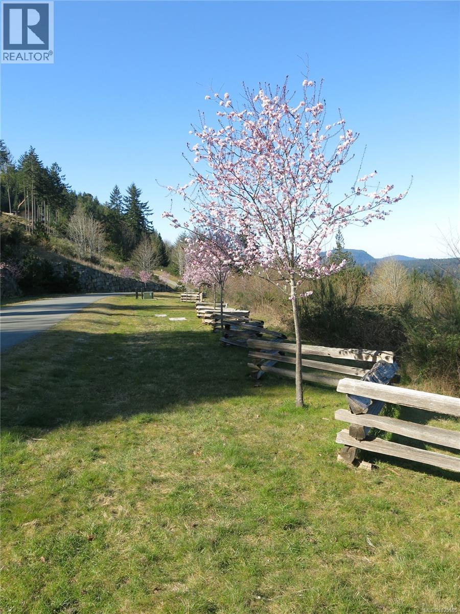 Sl 22 Bishops Walk Rd, Salt Spring, British Columbia  V8K 2J7 - Photo 4 - 1025165