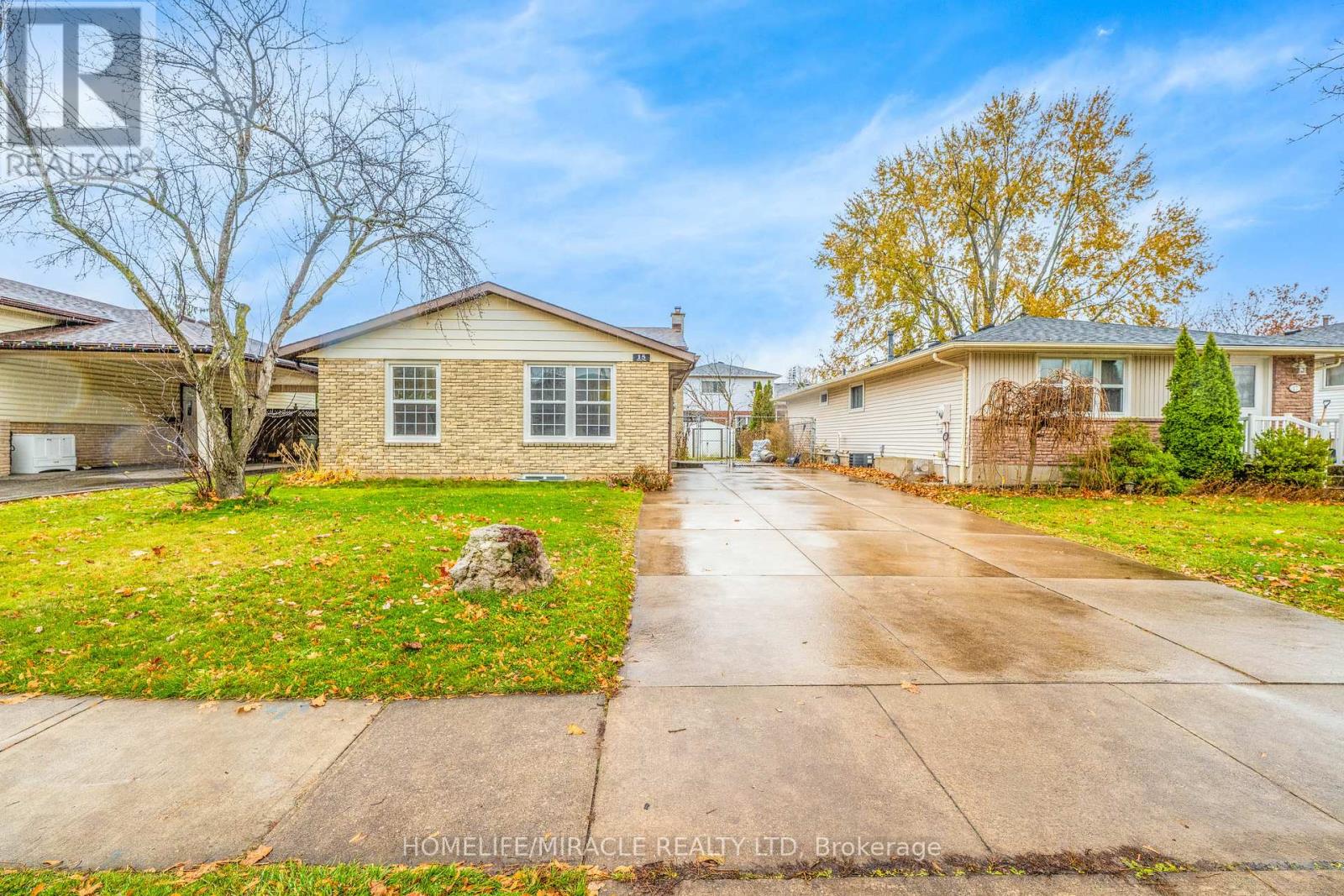 15 KEEFER ROAD, Thorold, Ontario