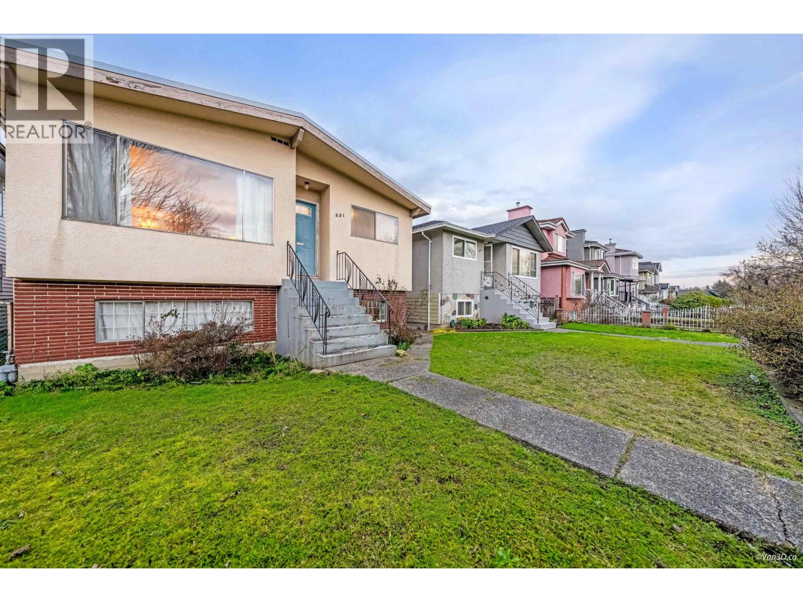 851 E 50th Avenue, Vancouver, British Columbia  V5X 1B6 - Photo 2 - R3088061