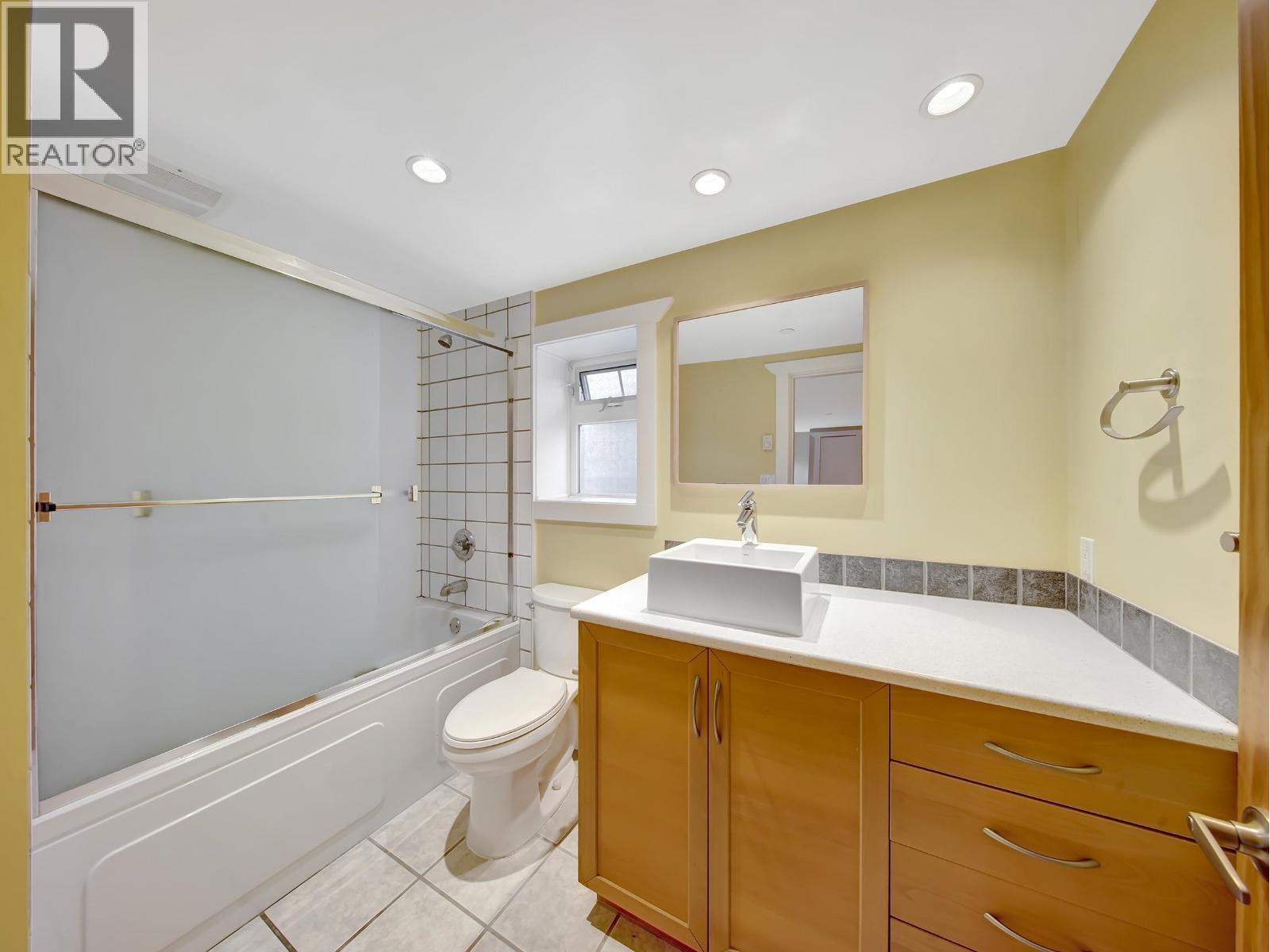 2770 W 5th Avenue, Vancouver, British Columbia  V6K 1T4 - Photo 25 - R3057355