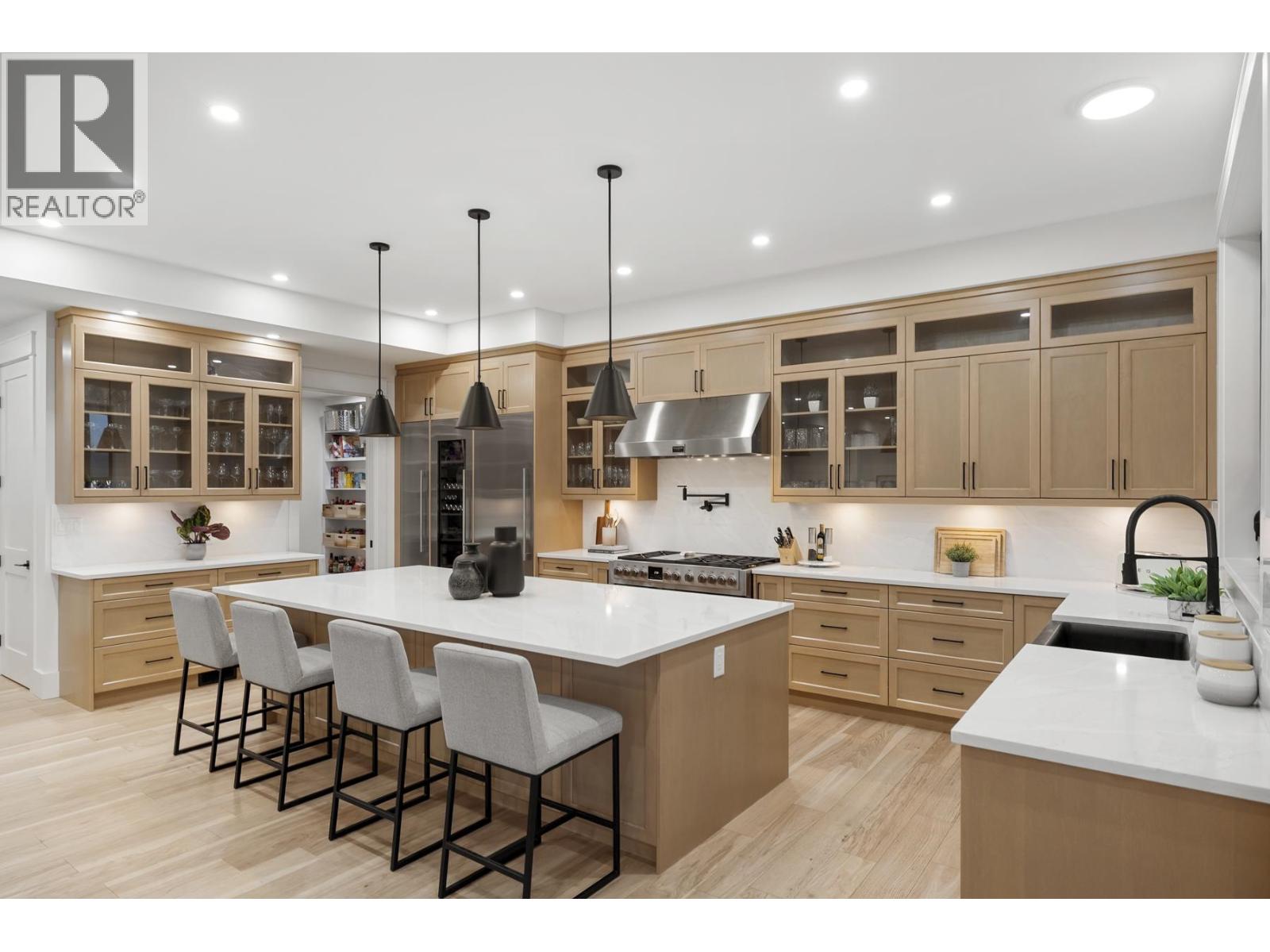 1007 Ioco Road, Port Moody, British Columbia  V3H 2W9 - Photo 12 - R3088087