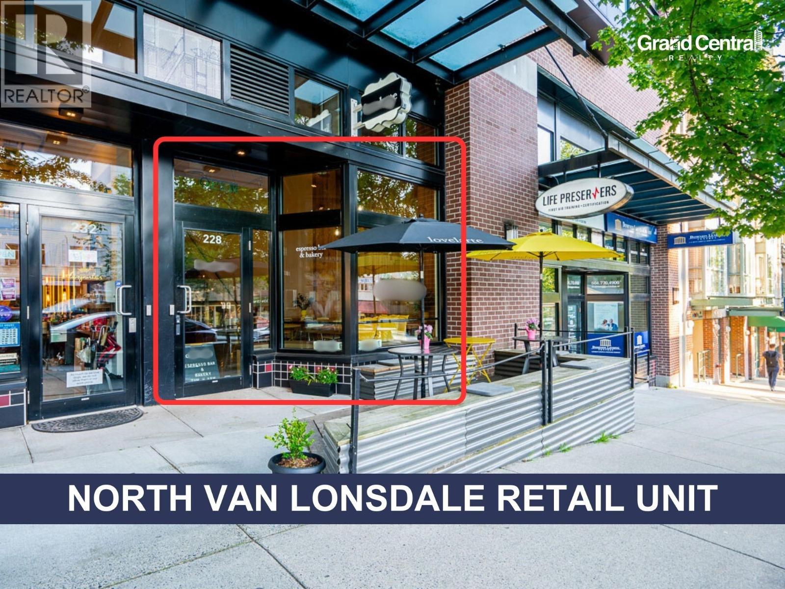 228 Lonsdale Avenue, North Vancouver, British Columbia  V7M 2G1 - Photo 1 - C8075888