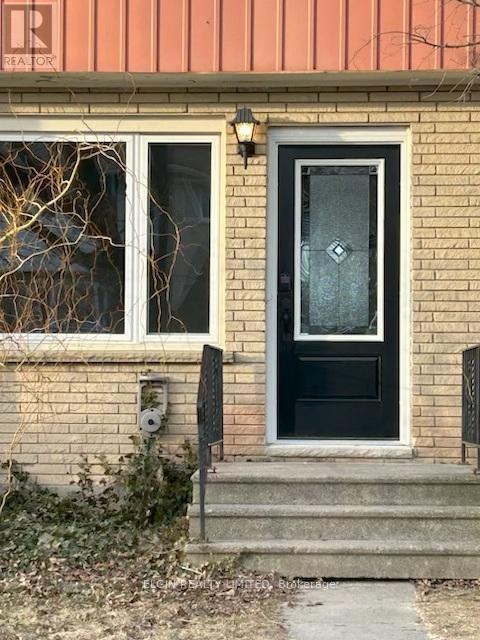 432 Forest Avenue, St. Thomas, Ontario  N5R 2K9 - Photo 14 - X12773896