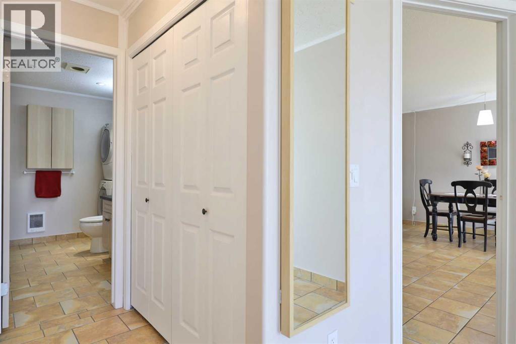 105, 4834 52a Street, Camrose, Alberta  T4V 1W4 - Photo 35 - A2284931