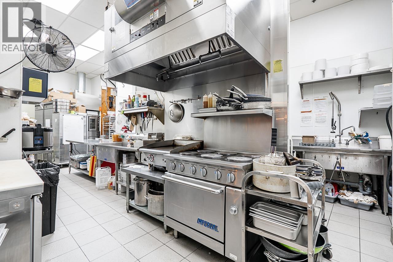 3670 Vanness Avenue, Vancouver, British Columbia  V5R 0G7 - Photo 6 - C8075890