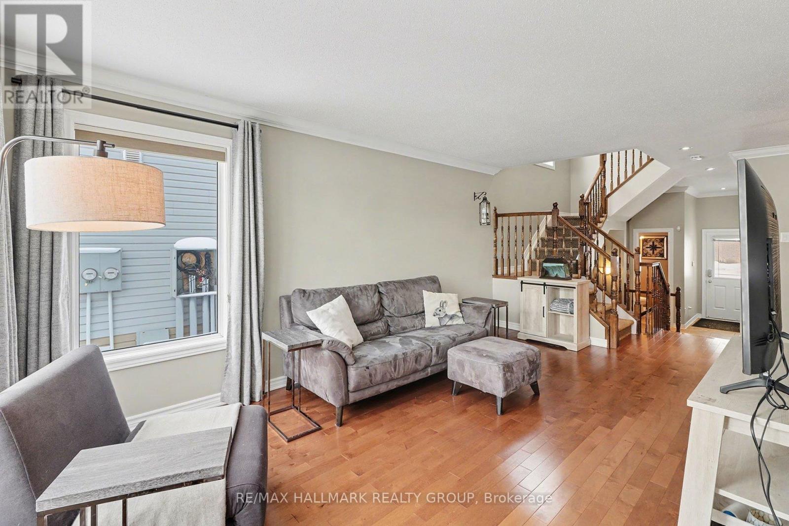 255 Wildcliff Way, Ottawa, Ontario  K4A 0L4 - Photo 7 - X12773898