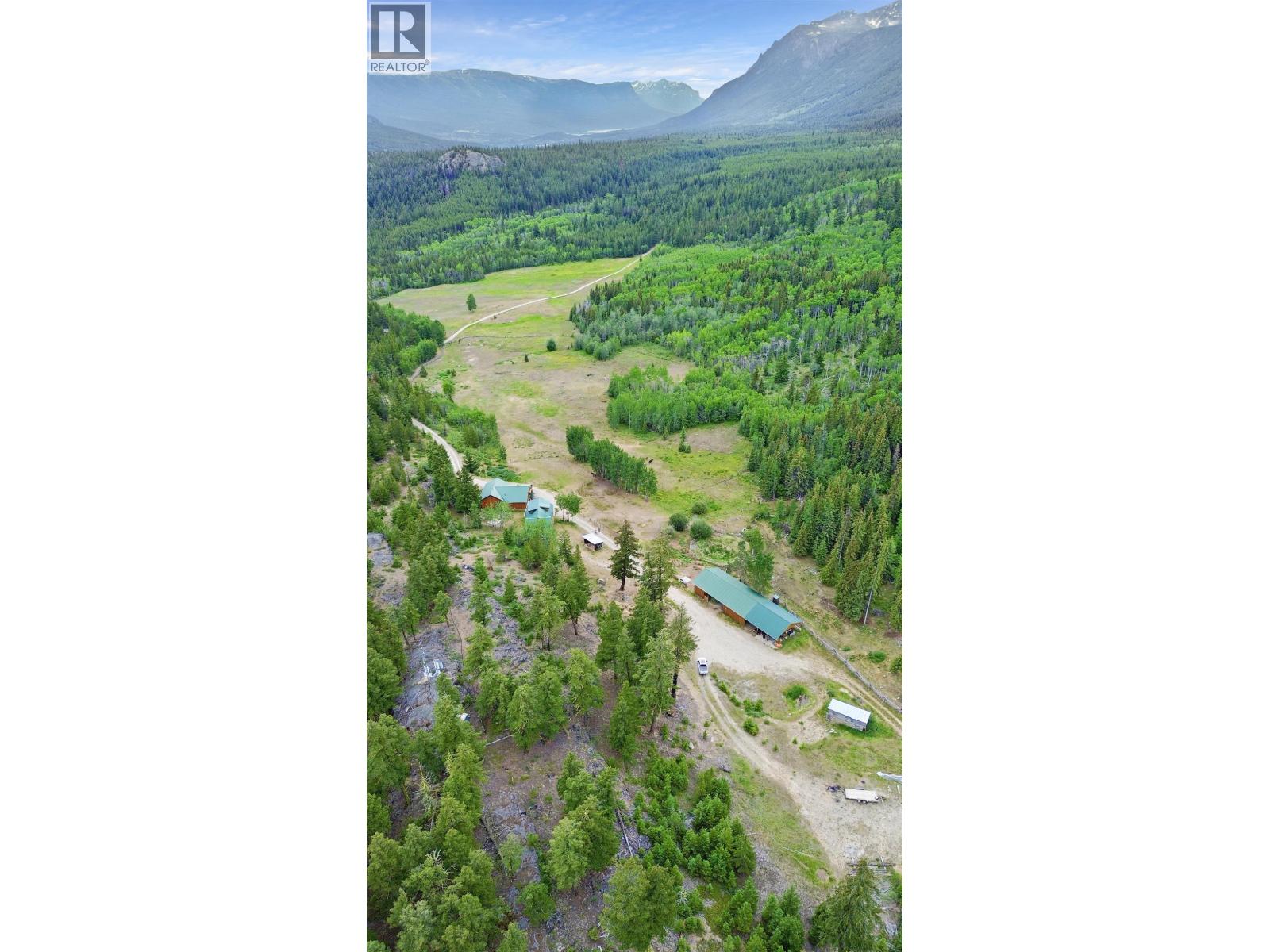 6802 Tatlayoko Road, Chilcotin, British Columbia  V0L 1W0 - Photo 5 - R3087941