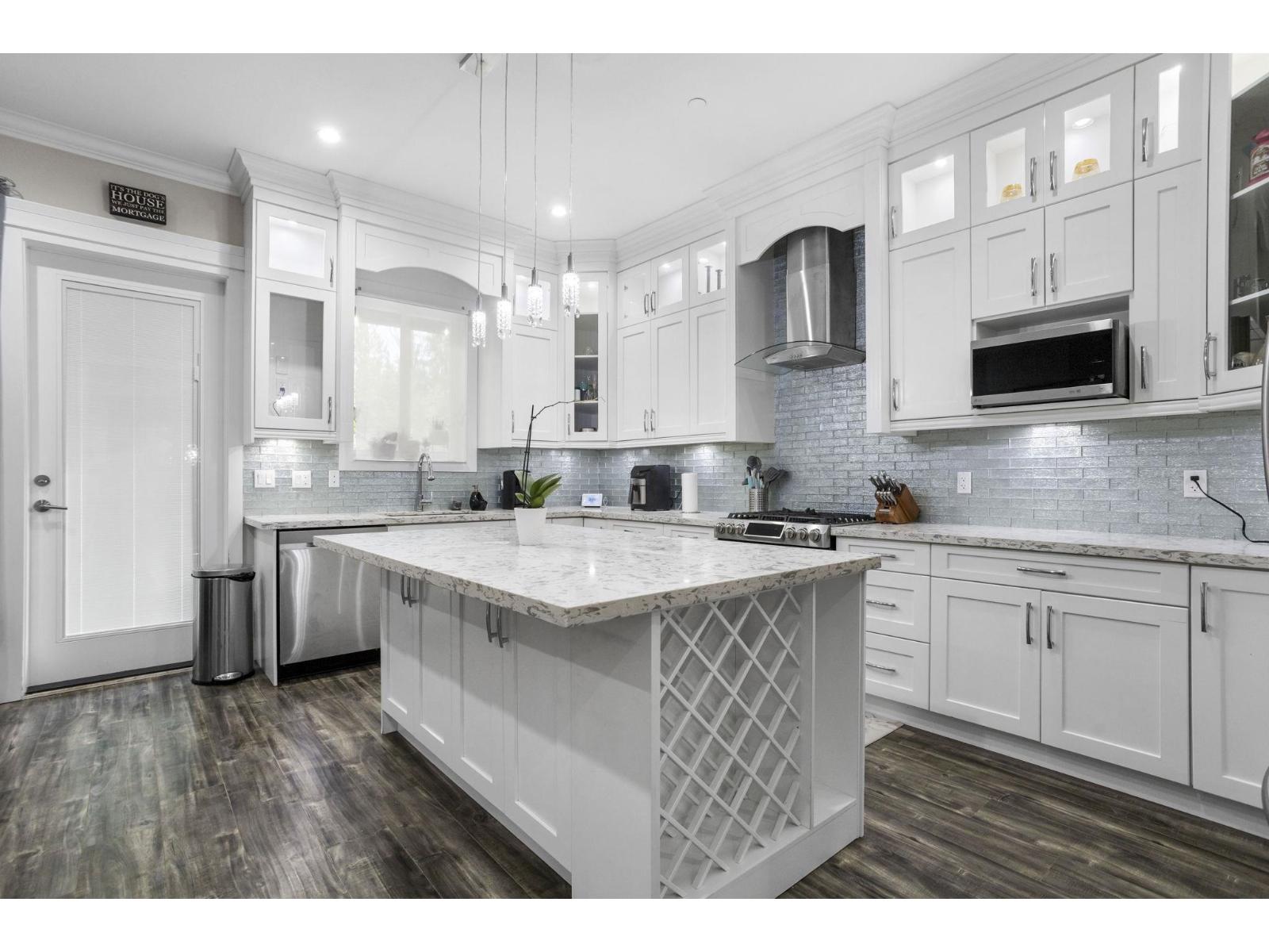 33908 Tooley Place, Mission, British Columbia  V2V 0G5 - Photo 14 - R3086804