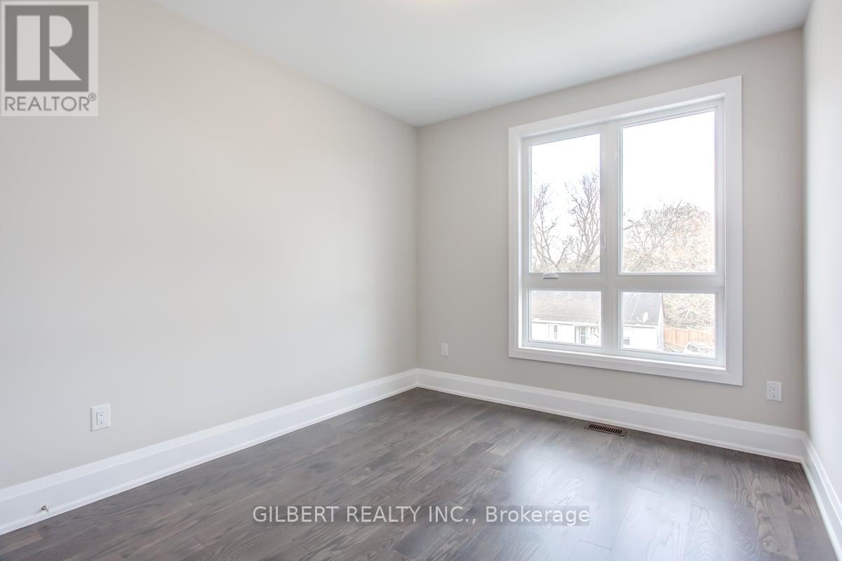 35b Marquette Avenue, Toronto, Ontario  M6A 1X8 - Photo 21 - C12773878