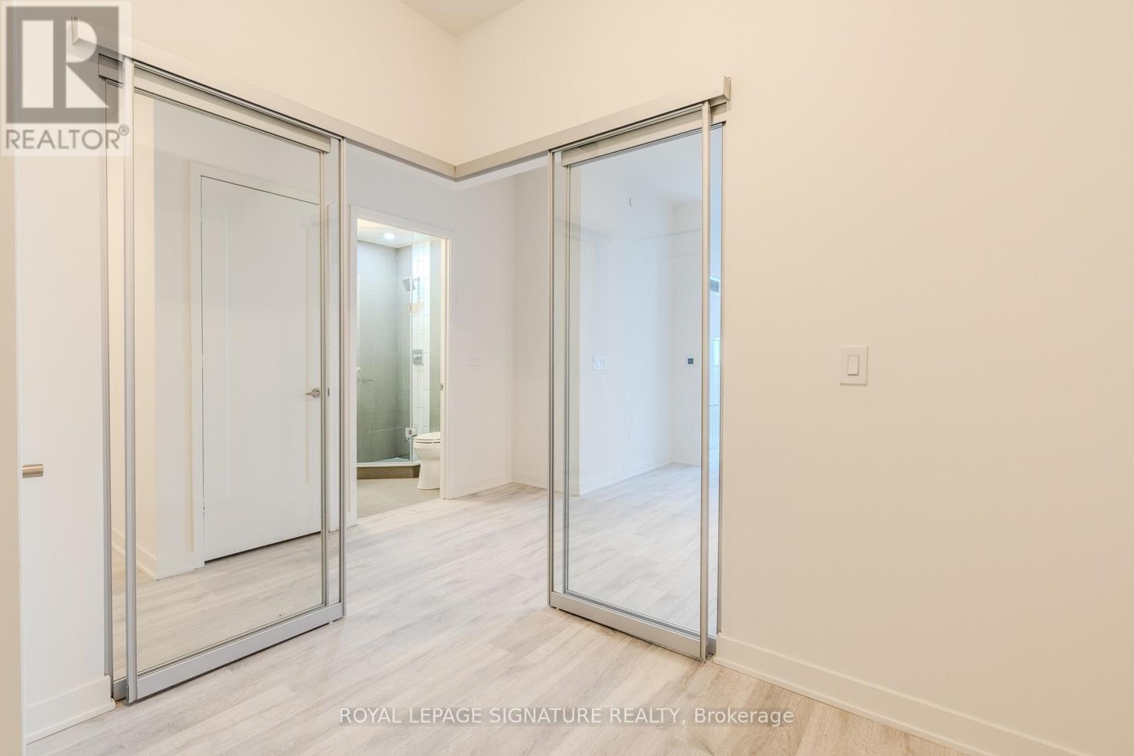 1510 - 70 Princess Street S, Toronto, Ontario  M5A 0X6 - Photo 18 - C12773942