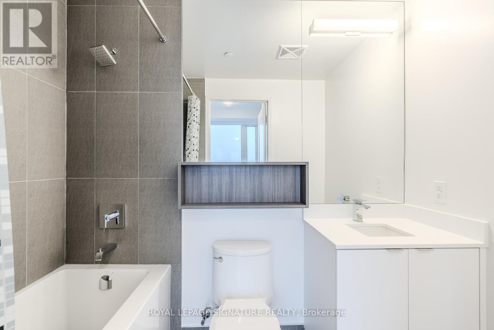 1510 - 70 Princess Street S, Toronto, Ontario  M5A 0X6 - Photo 29 - C12773942