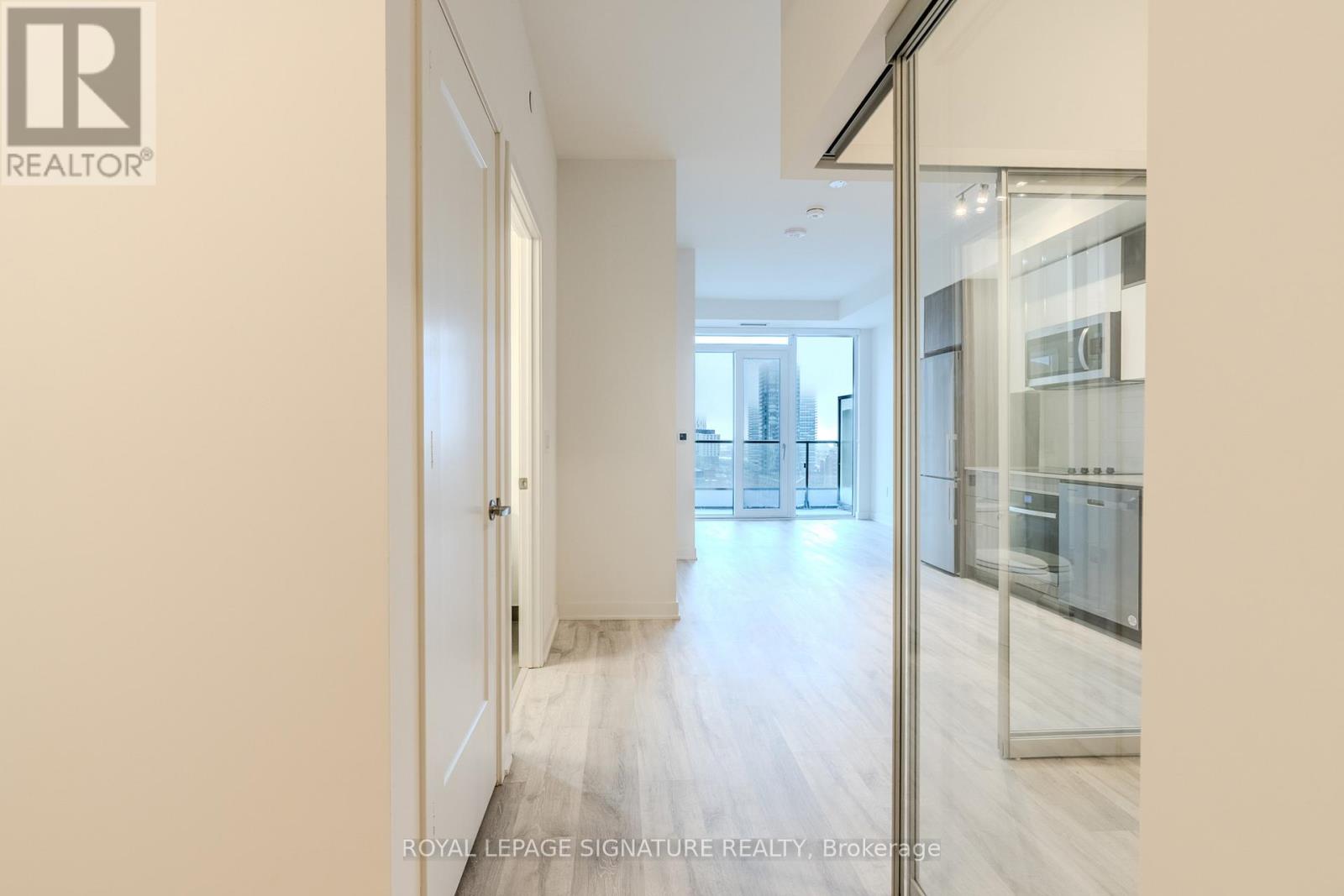 1510 - 70 Princess Street S, Toronto, Ontario  M5A 0X6 - Photo 3 - C12773942