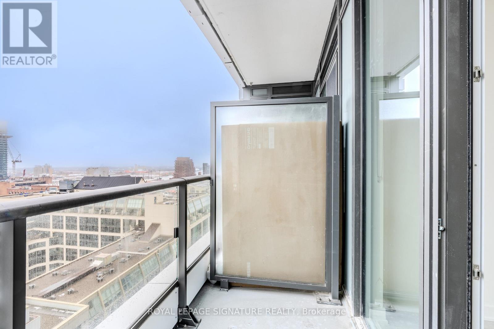 1510 - 70 Princess Street S, Toronto, Ontario  M5A 0X6 - Photo 30 - C12773942