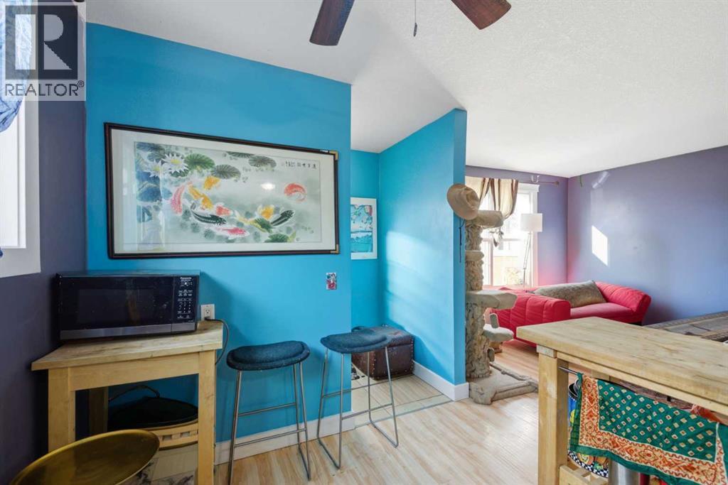 44 Doverdale Mews Se, Calgary, Alberta  T2B 1V9 - Photo 6 - A2281867