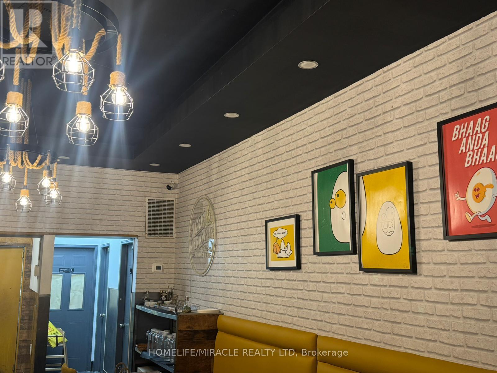 1348 Kennedy Road, Toronto, Ontario  M1P 2L6 - Photo 5 - E12773888