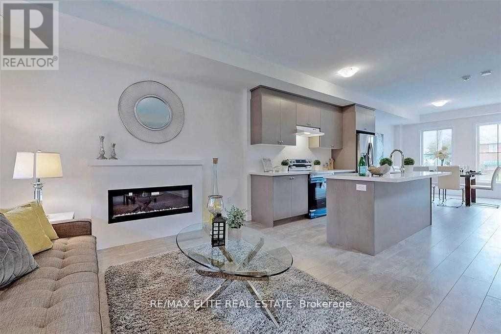 10270 Keele Street, Vaughan (Maple), Ontario  L6A 3Y9 - Photo 3 - N12773944