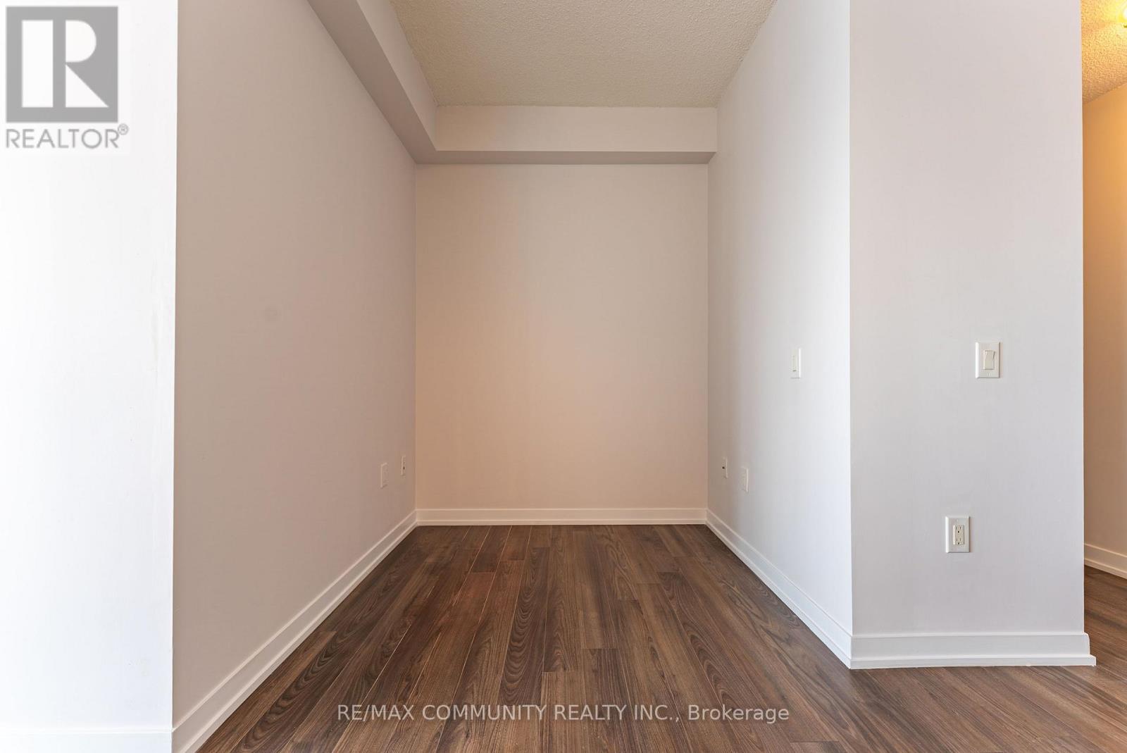 1710 - 2560 Eglinton Avenue W, Mississauga (Central Erin Mills), Ontario  L5M 0Y3 - Photo 15 - W12773884