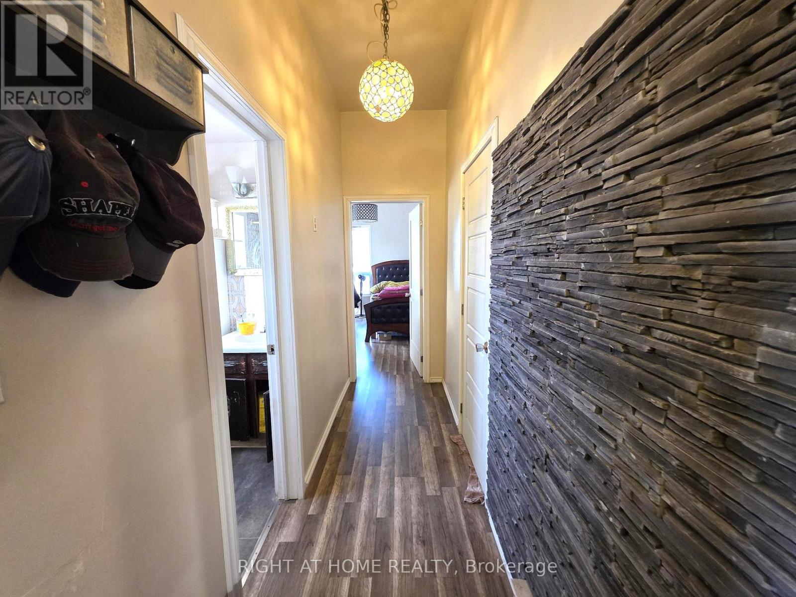 315 Barton Street E, Hamilton, Ontario  L8L 2X6 - Photo 6 - X12773882