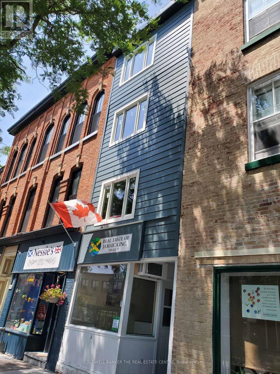 4 - 18 KING STREET E, Cobourg, Ontario