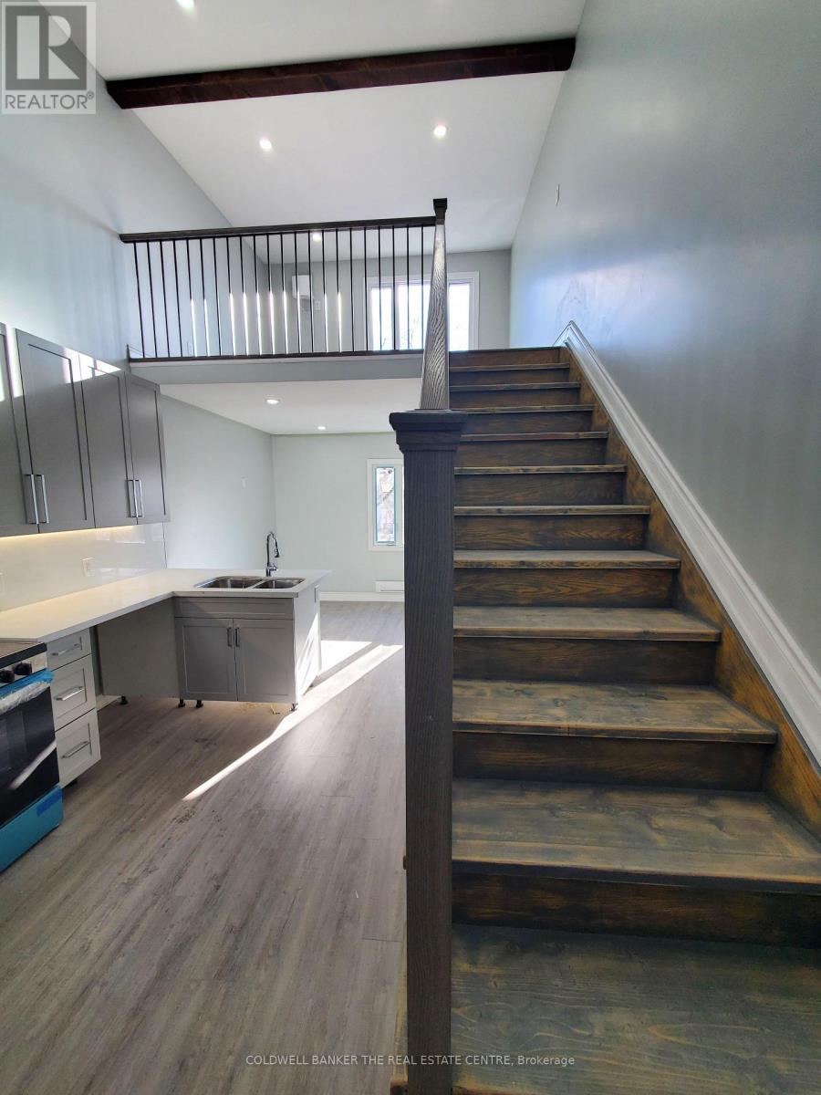 4 - 18 King Street E, Cobourg, Ontario  K9A 1K7 - Photo 3 - X12773918