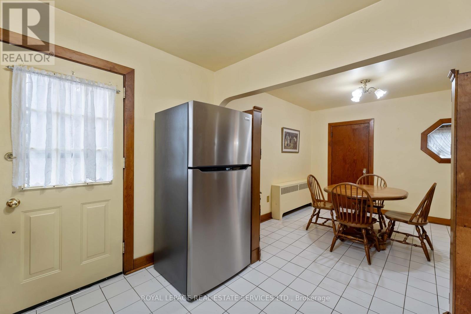 3835 Main Street, Niagara Falls, Ontario  L2G 6B4 - Photo 19 - X12773922