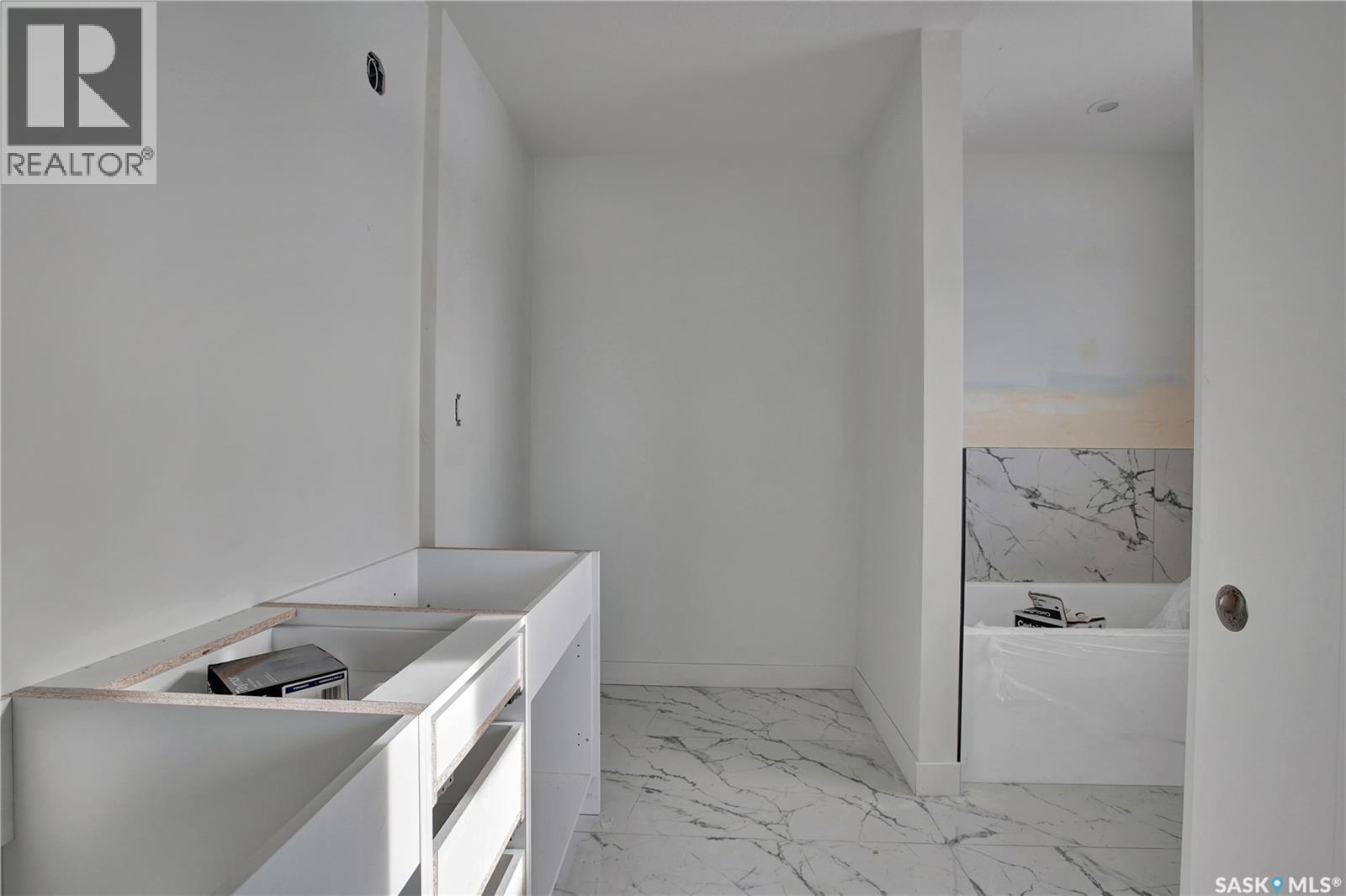 722 Casper Crescent, Warman, Saskatchewan  S0K 4S4 - Photo 11 - SK028128