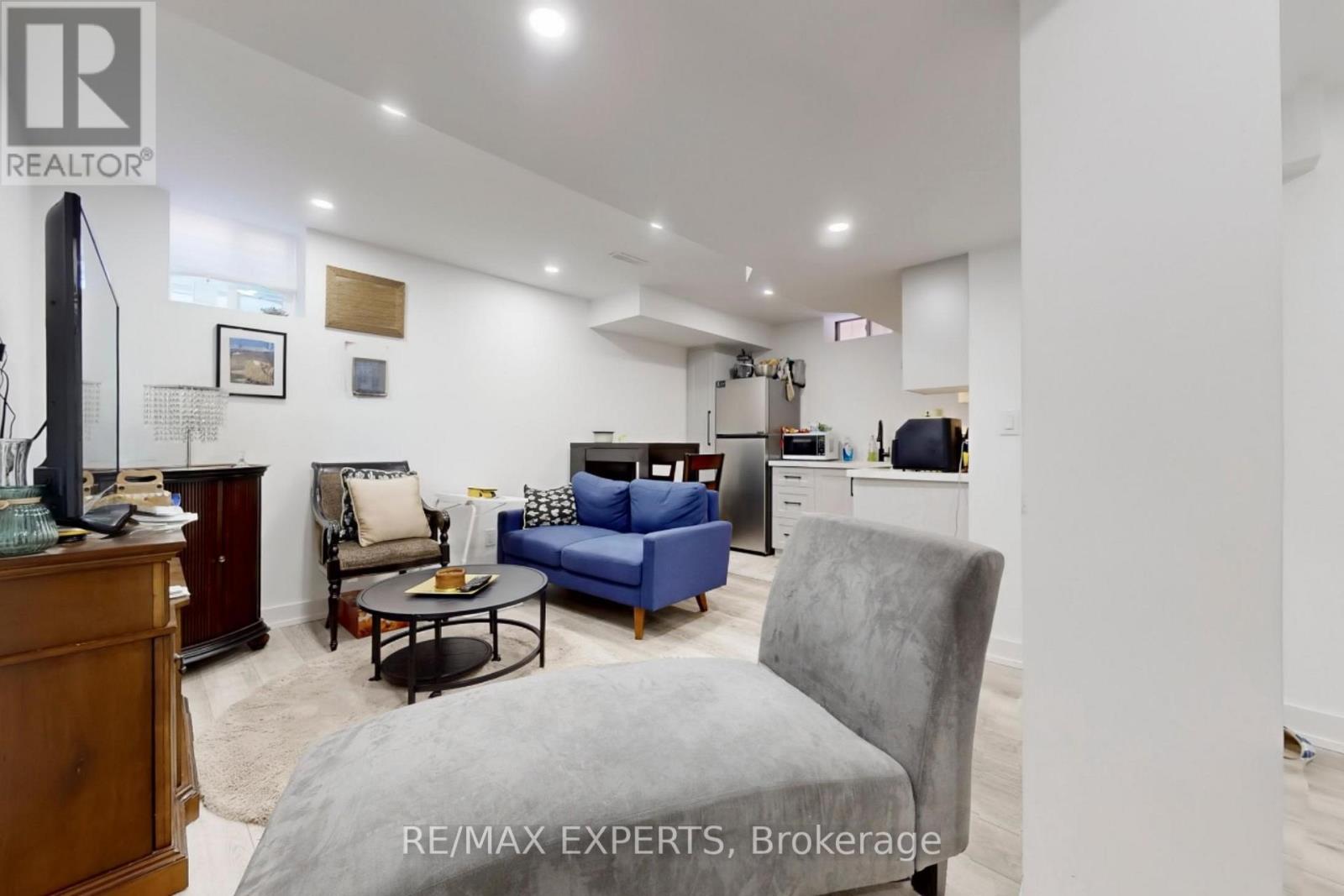 Basement - 26 Buttonleaf Crescent, Whitchurch-Stouffville, Ontario  L4A 4P5 - Photo 3 - N12769228