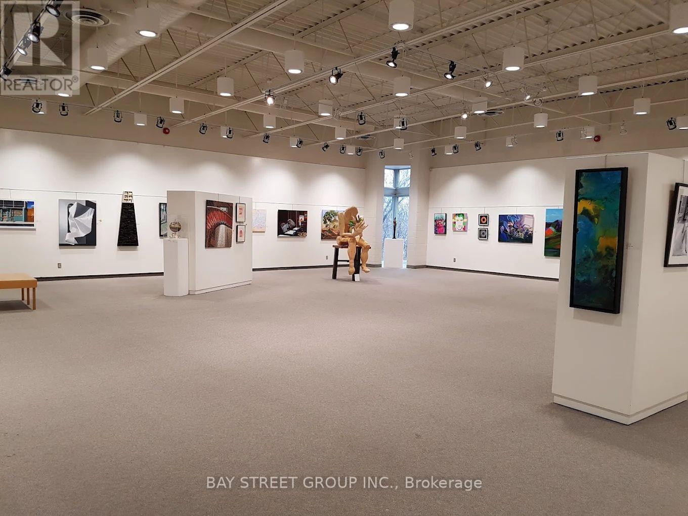 238 The West Mall, Toronto, Ontario  M9C 1C5 - Photo 13 - W12606866