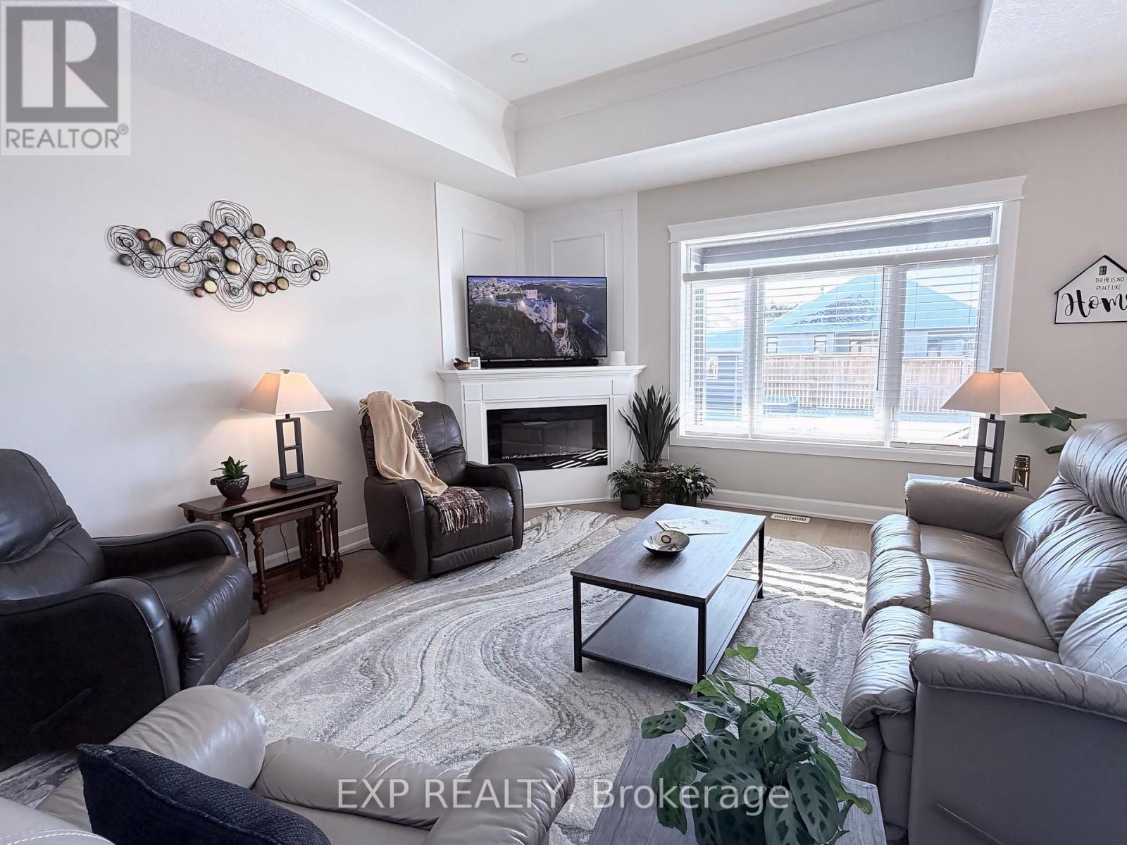 19 Statham Street, Strathroy-Caradoc, Ontario  N7G 0G2 - Photo 13 - X12713304