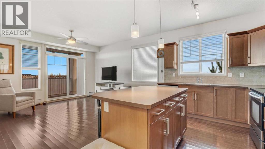 412, 304 Cranberry Park Se, Calgary, Alberta  T3M 1W2 - Photo 2 - A2276967