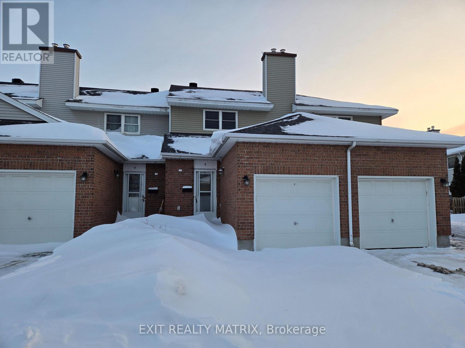 3 BENTBROOK CRESCENT, Ottawa, Ontario