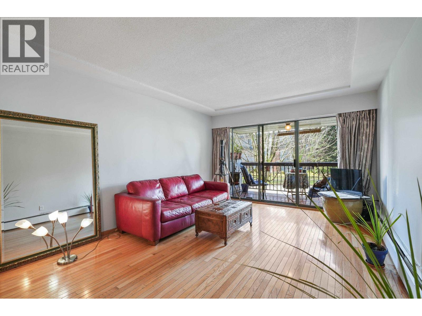 202 8770 Laurel Street, Vancouver, British Columbia  V6P 3V6 - Photo 3 - R3088291