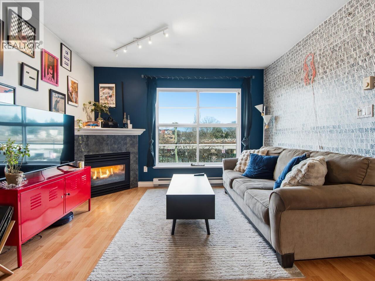 404 1688 E 8th Avenue, Vancouver, British Columbia  V5N 1T5 - Photo 5 - R3088312