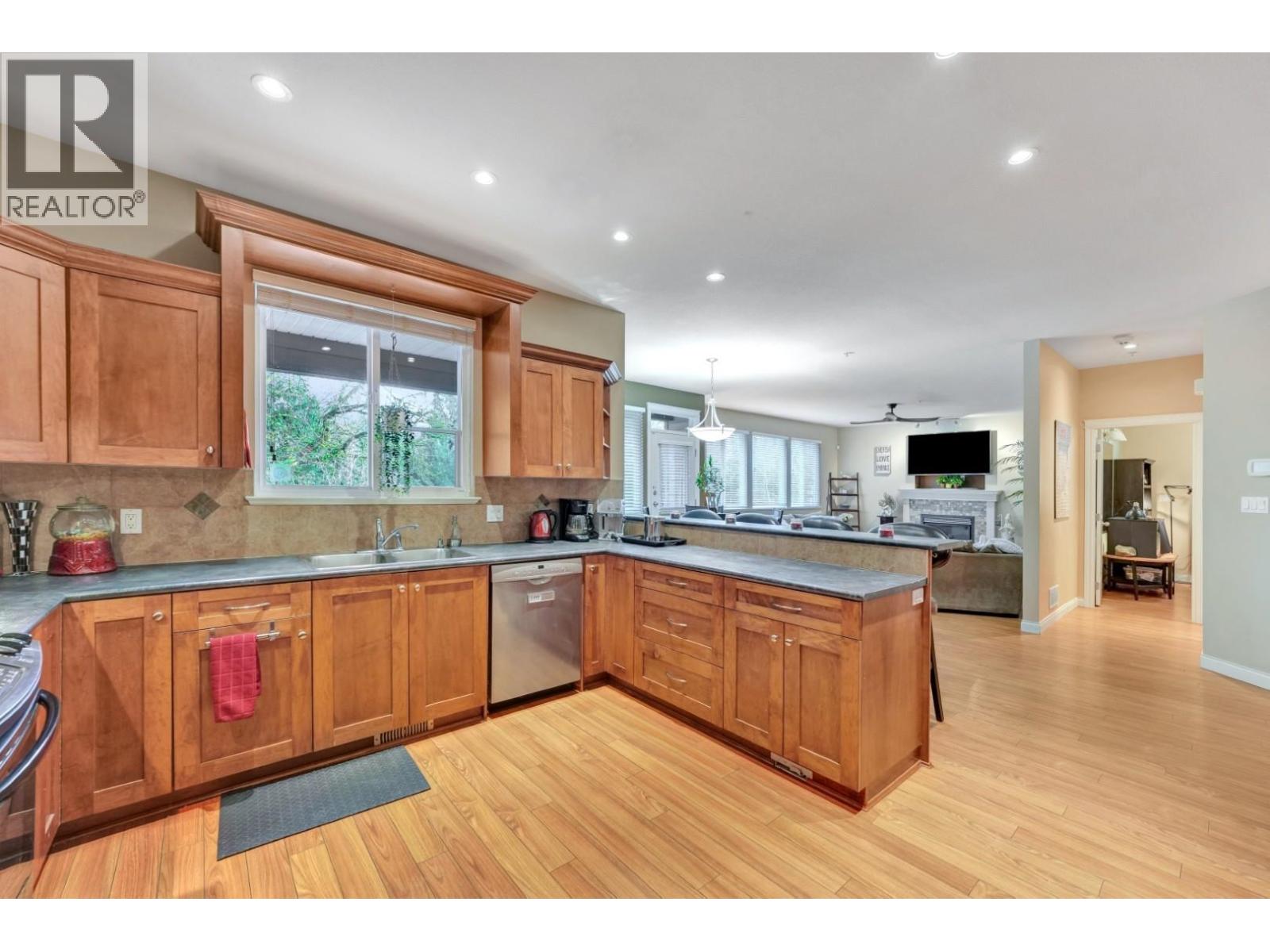 11378 240a Street, Maple Ridge, British Columbia  V2W 0A4 - Photo 5 - R3088325