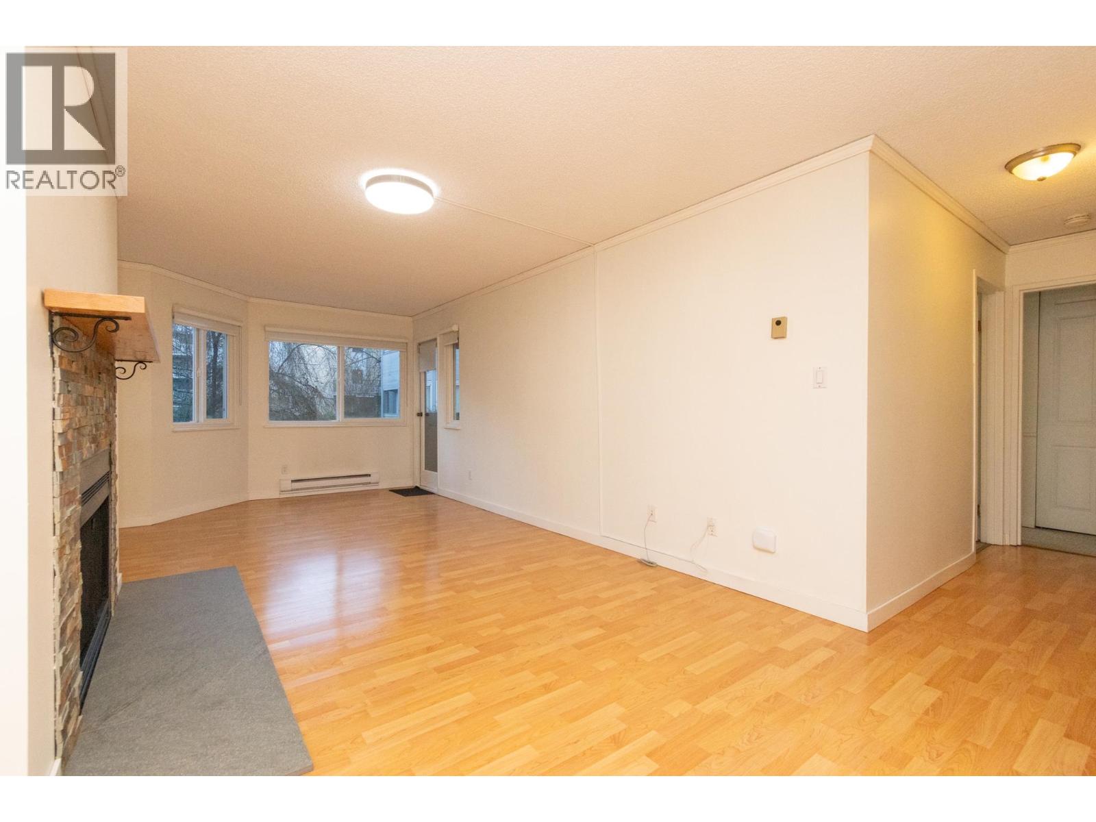 209 9880 Manchester Drive, Burnaby, British Columbia  V3N 4R3 - Photo 17 - R3088329