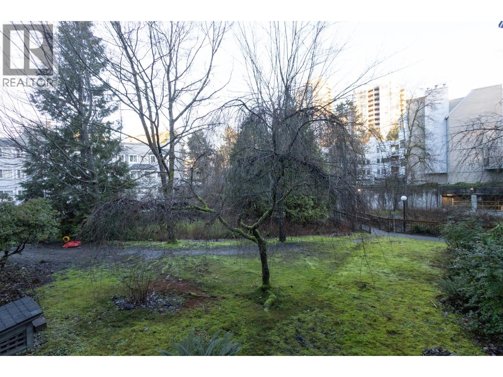 209 9880 Manchester Drive, Burnaby, British Columbia  V3N 4R3 - Photo 3 - R3088329
