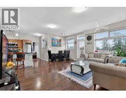 404 22858 LOUGHEED HIGHWAY, Maple Ridge, British Columbia