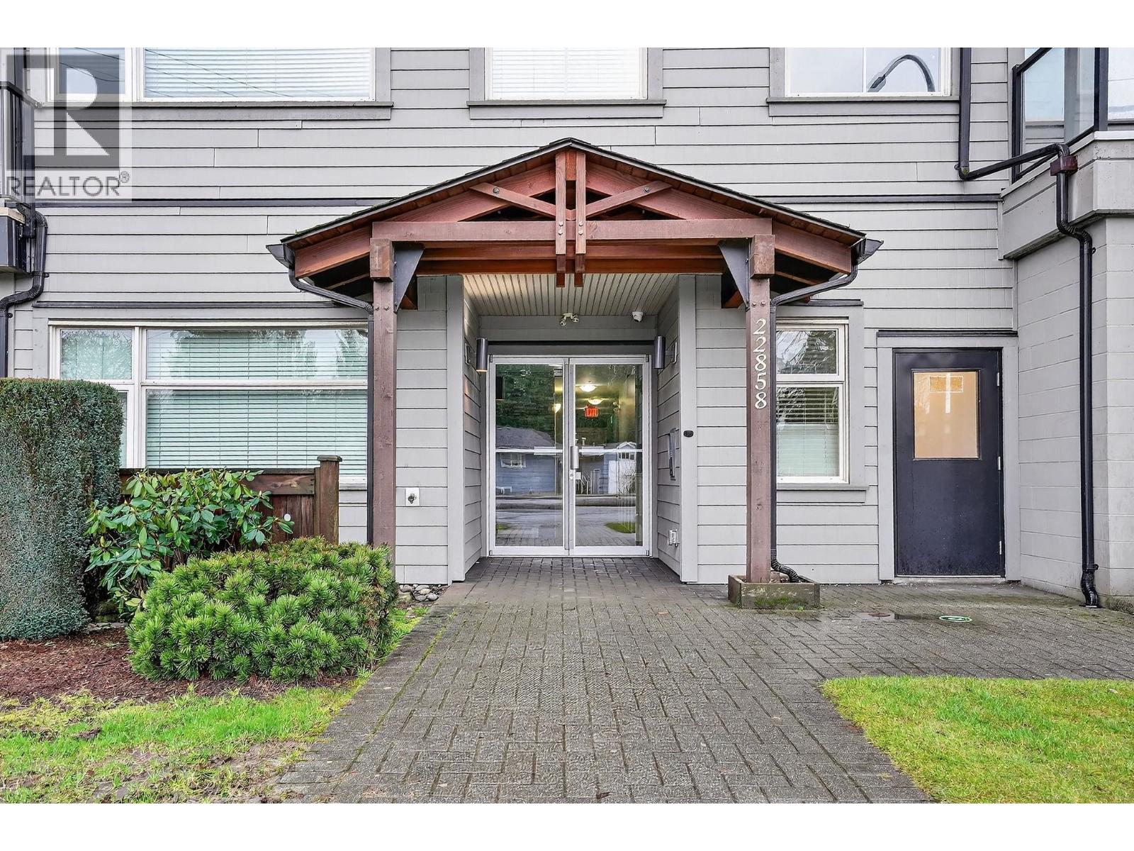 404 22858 Lougheed Highway, Maple Ridge, British Columbia  V2X 2V6 - Photo 2 - R3086879