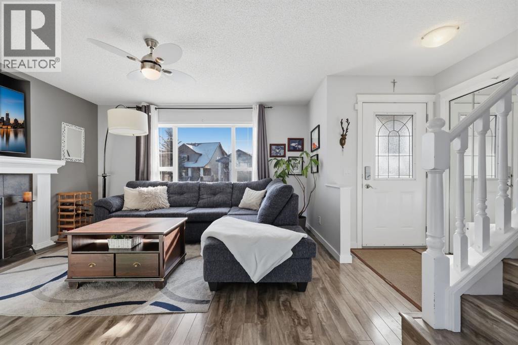 270 Sagewood Gardens Sw, Airdrie, Alberta  T4B 3A4 - Photo 6 - A2281938