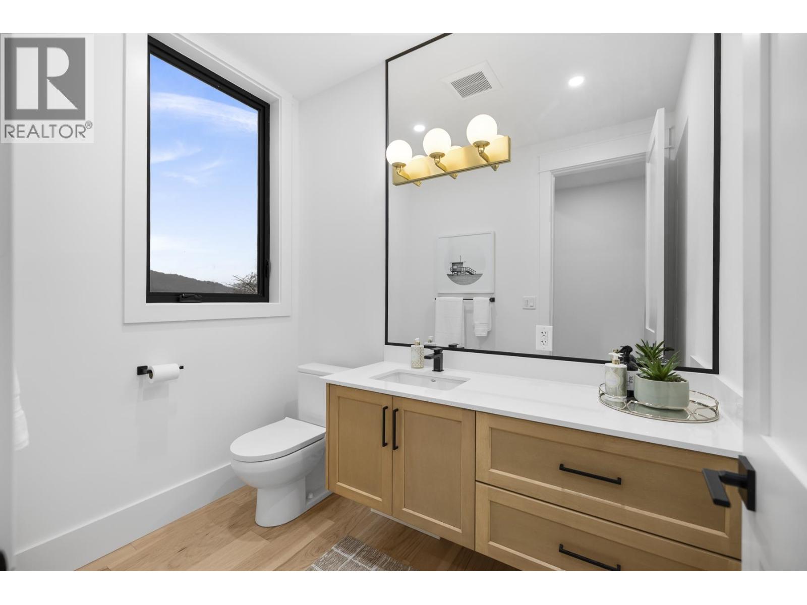 1007 Ioco Road, Port Moody, British Columbia  V3H 2W9 - Photo 21 - R3088087