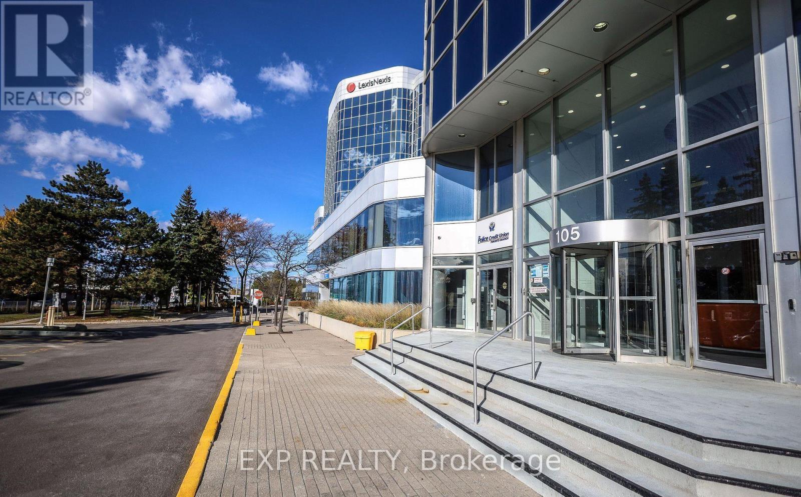 525-526 - 105 Gordon Baker Road, Toronto (Hillcrest Village), Ontario  M2H 3P8 - Photo 2 - C12738620