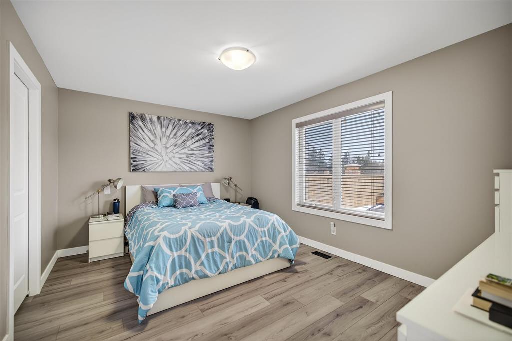 12 Bristol Drive, Steinbach, Manitoba  R5G 0Z9 - Photo 11 - 202602303