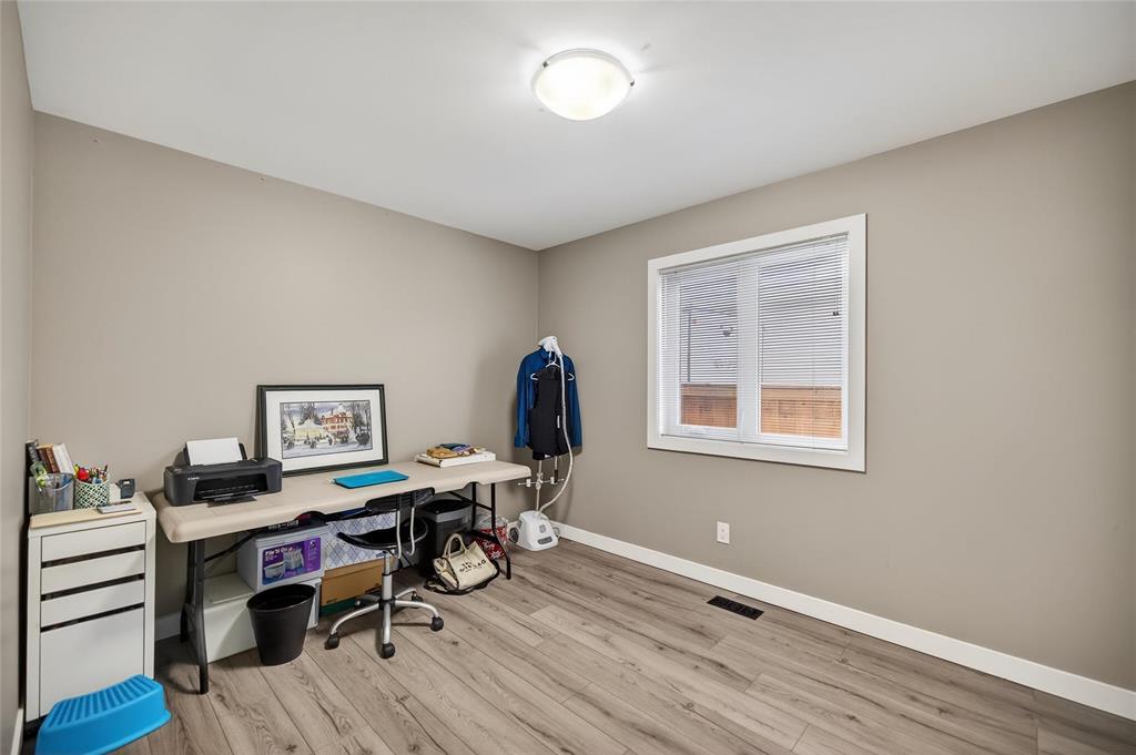 12 Bristol Drive, Steinbach, Manitoba  R5G 0Z9 - Photo 14 - 202602303