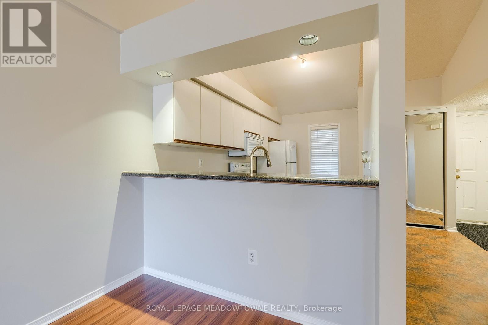 197 - 103 Bristol Road, Mississauga, Ontario  L4Z 3P4 - Photo 18 - W12773950