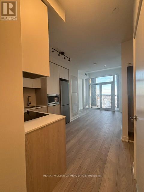 1012 - 1007 The Queensway, Toronto, Ontario  M8Z 0H4 - Photo 2 - W12773956