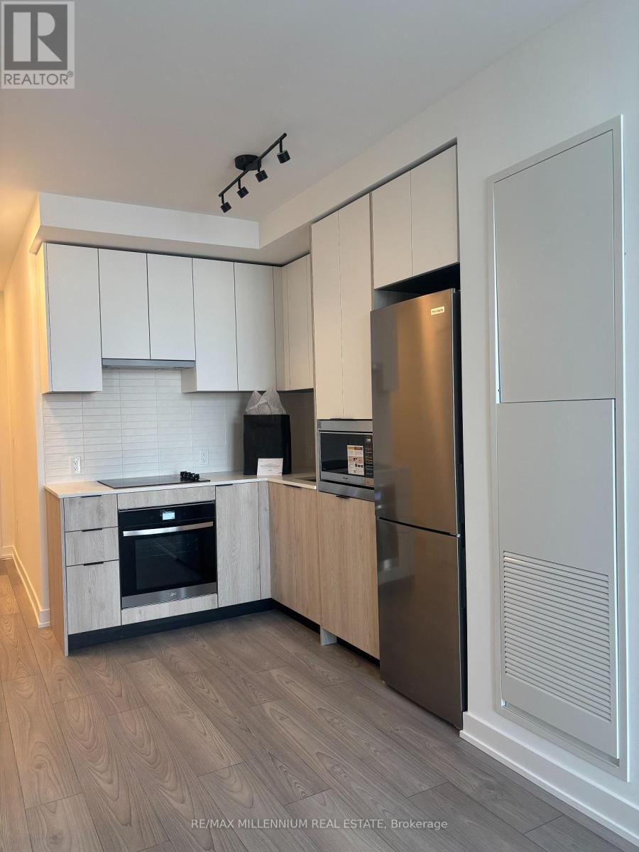 1012 - 1007 The Queensway, Toronto, Ontario  M8Z 0H4 - Photo 5 - W12773956