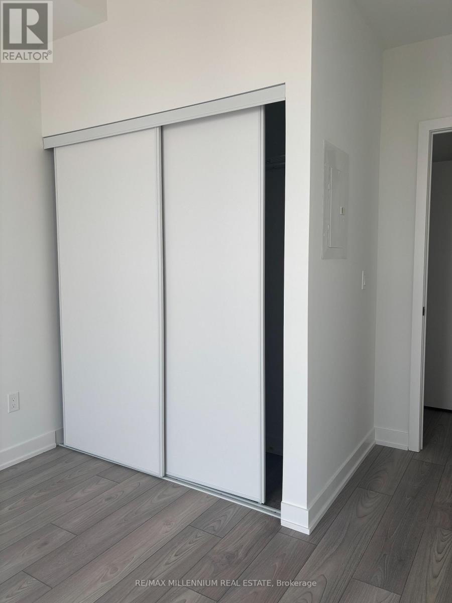 1012 - 1007 The Queensway, Toronto, Ontario  M8Z 0H4 - Photo 8 - W12773956