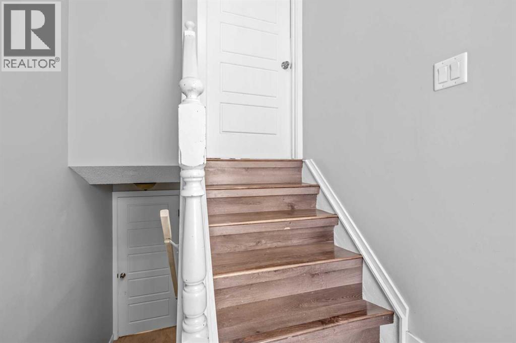 263 Doverview Crescent Se, Calgary, Alberta  T2B 1Y7 - Photo 24 - A2274126