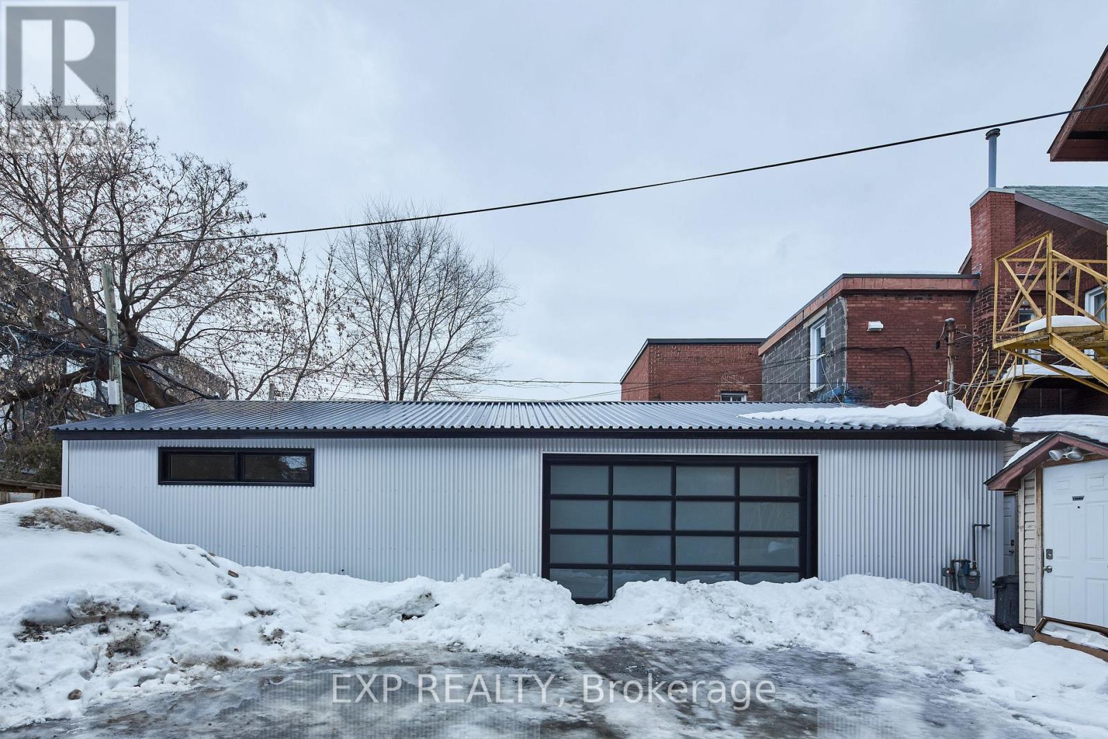 329 Catherine Street, Ottawa, Ontario  K1R 5T4 - Photo 12 - X12770750